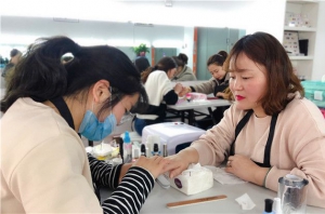 学完化妆都有哪些工作可以让大家选择？