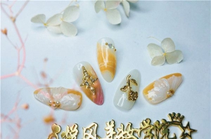 上海哪里学美甲好？